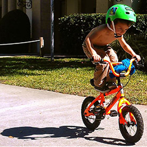 Kids, Racing Bicycles and Rickshaws